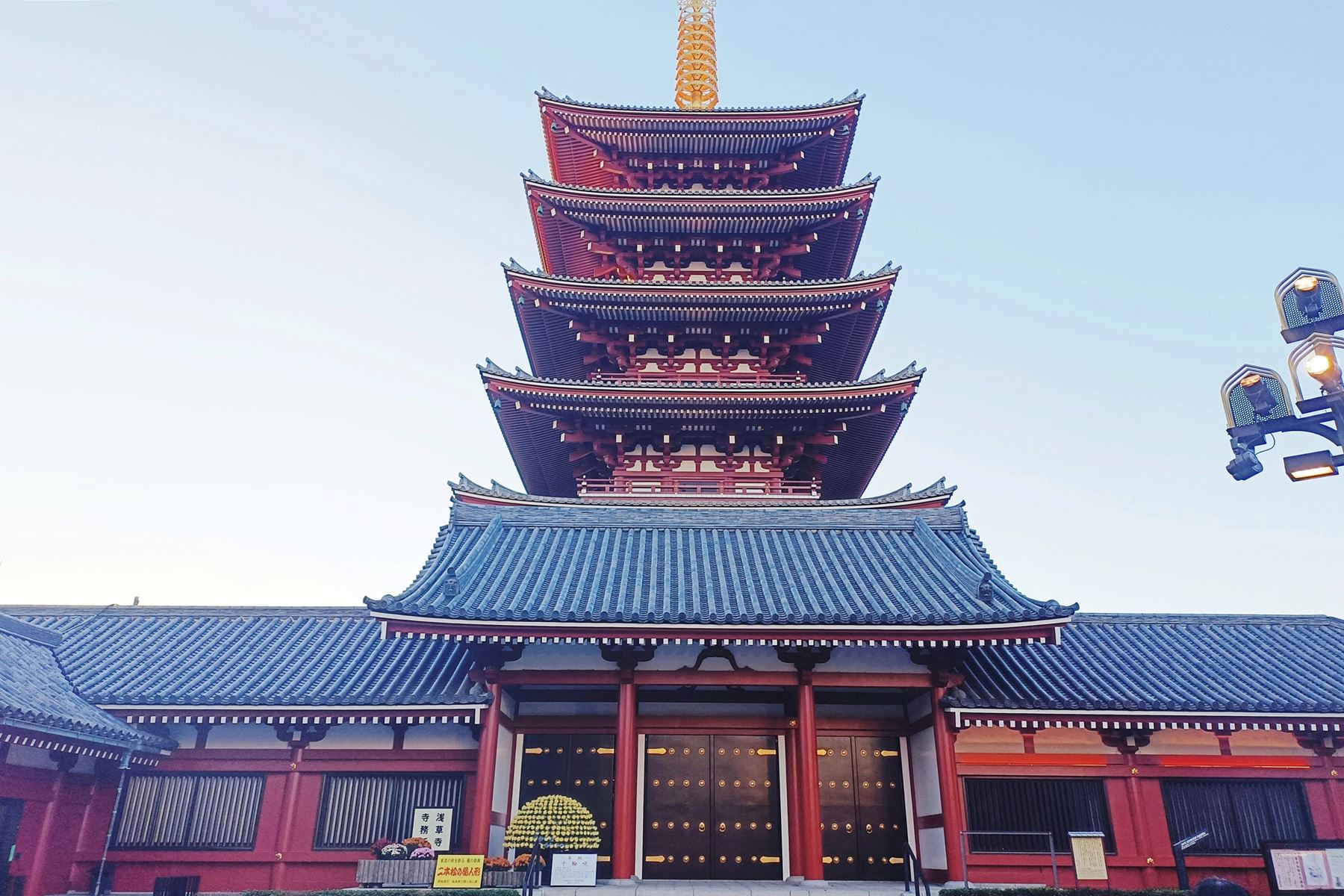 12 淺草寺
