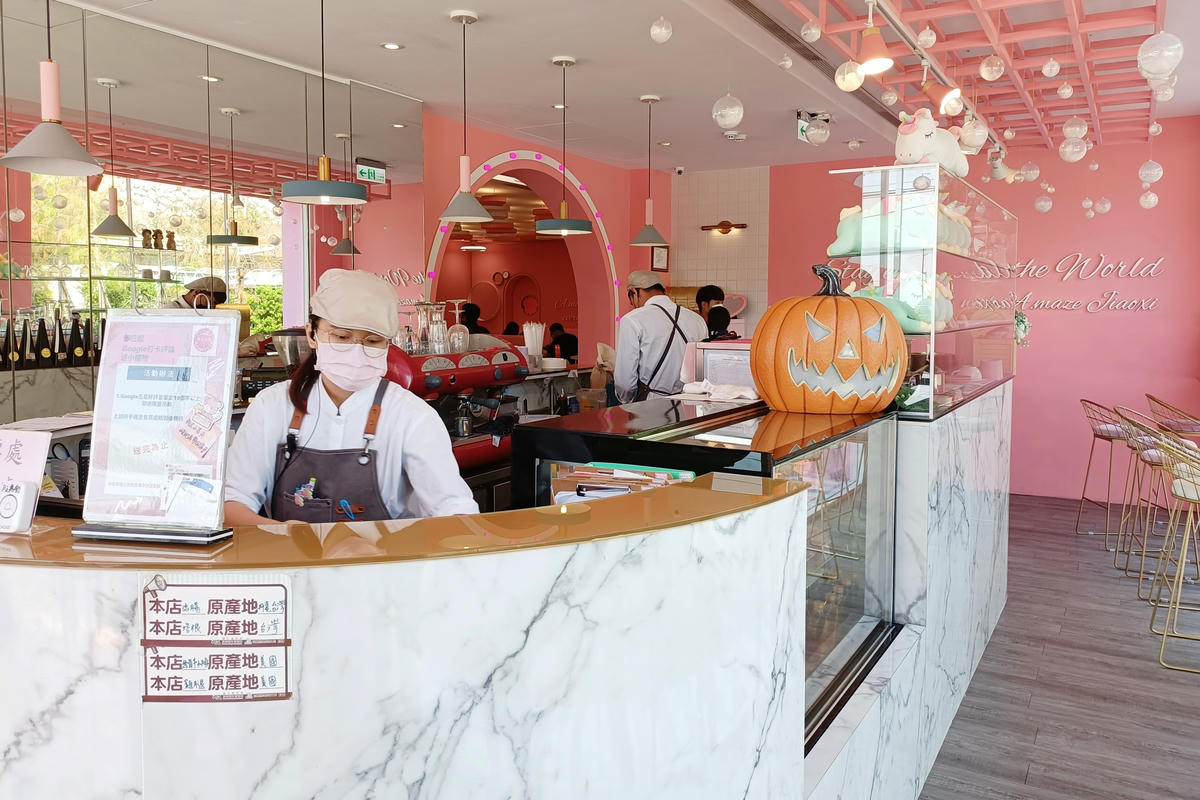 宜蘭景點｜兔子迷宮礁溪浴場：粉紅城堡網美景觀餐廳