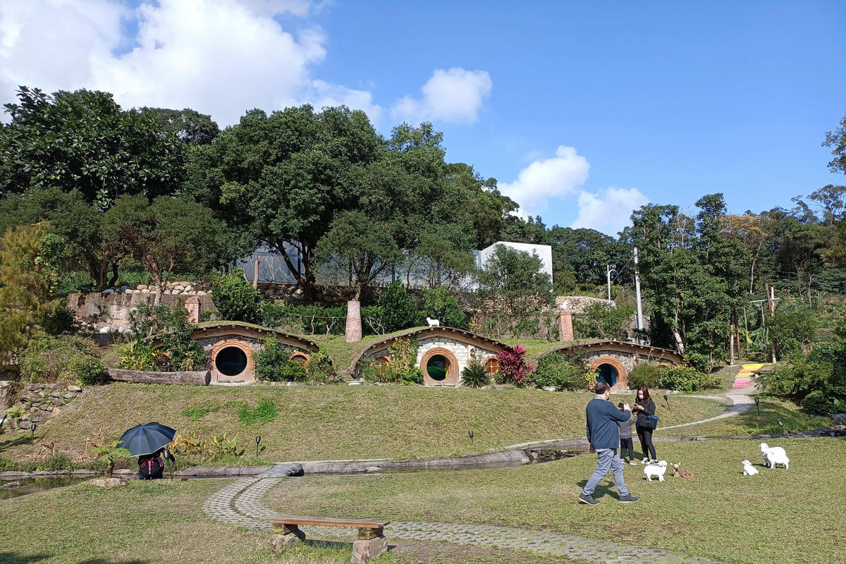 宜蘭景點｜兔子迷宮礁溪浴場：粉紅城堡網美景觀餐廳