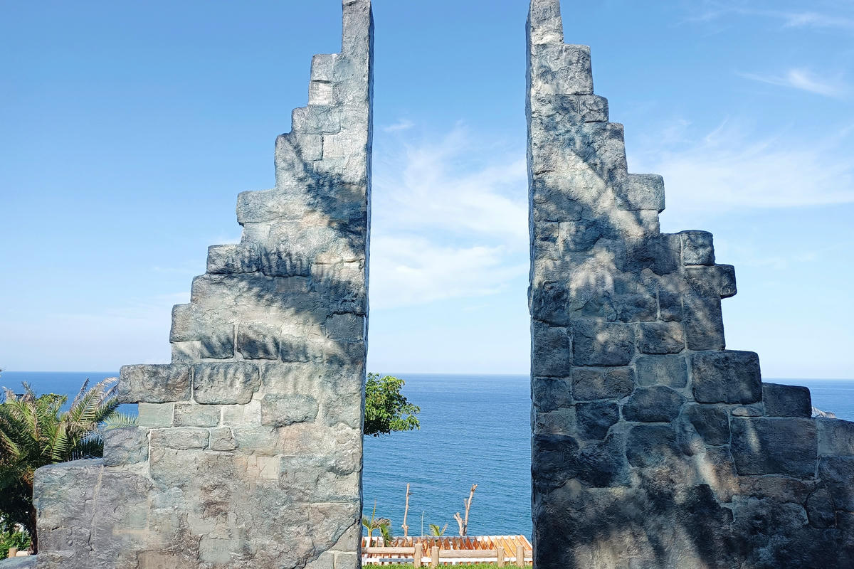 花蓮景點｜海崖谷：台版天堂之門，秒飛峇里島海景咖啡廳