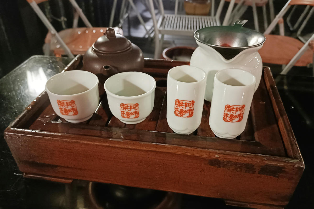 新北景點|九份老街:漫遊山城巷弄,品嚐七大必吃美食 - 第17張圖 新北景點|九份老街:漫遊山城巷弄,品嚐七大必吃美食
