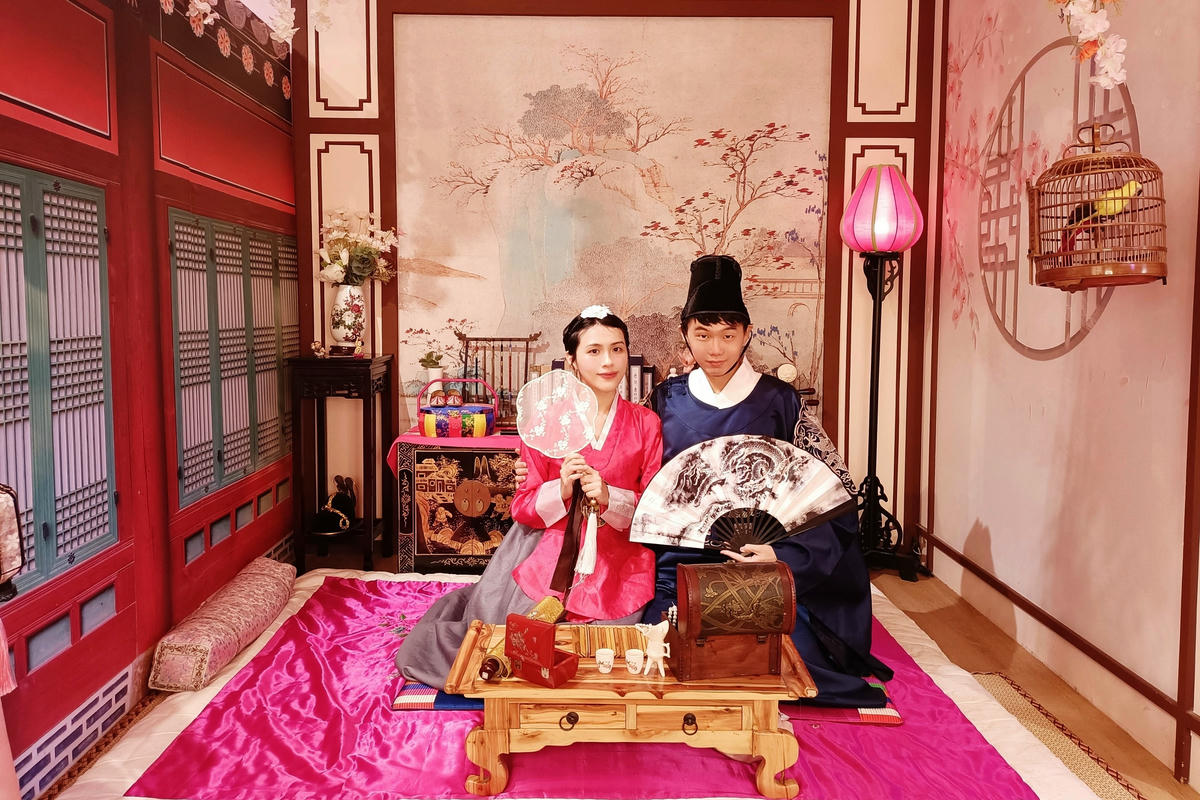 宜蘭美食｜Pink Oni 粉紅姐姐韓式料理：粉紅餐廳×韓服體驗