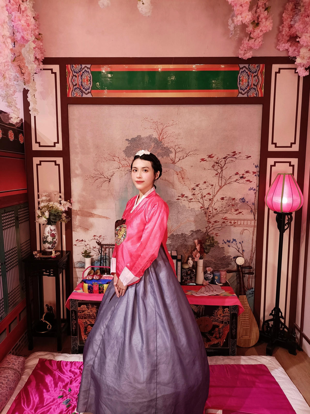 宜蘭美食｜Pink Oni 粉紅姐姐韓式料理：粉紅餐廳×韓服體驗