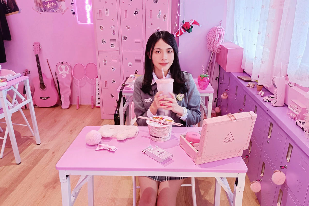 宜蘭美食｜Pink Oni 粉紅姐姐韓式料理：粉紅餐廳×韓服體驗