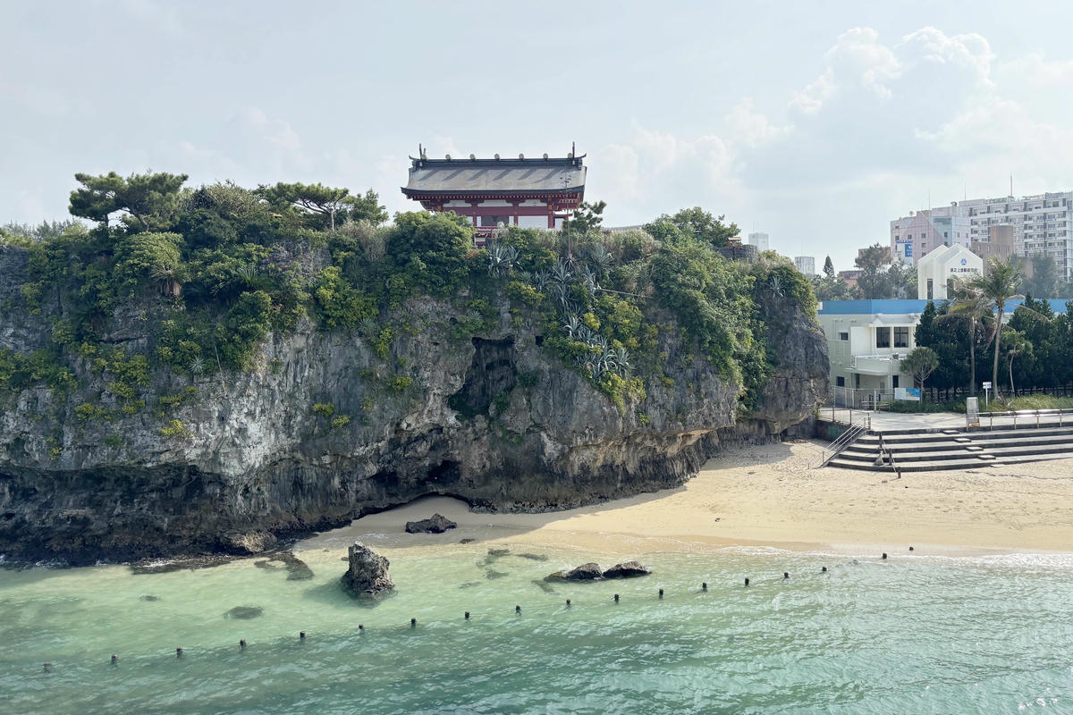 沖繩景點|波上宮、波之上海灘:那霸市區懸崖海景神社 - 第14張圖 沖繩景點|波上宮、波之上海灘:那霸市區懸崖海景神社