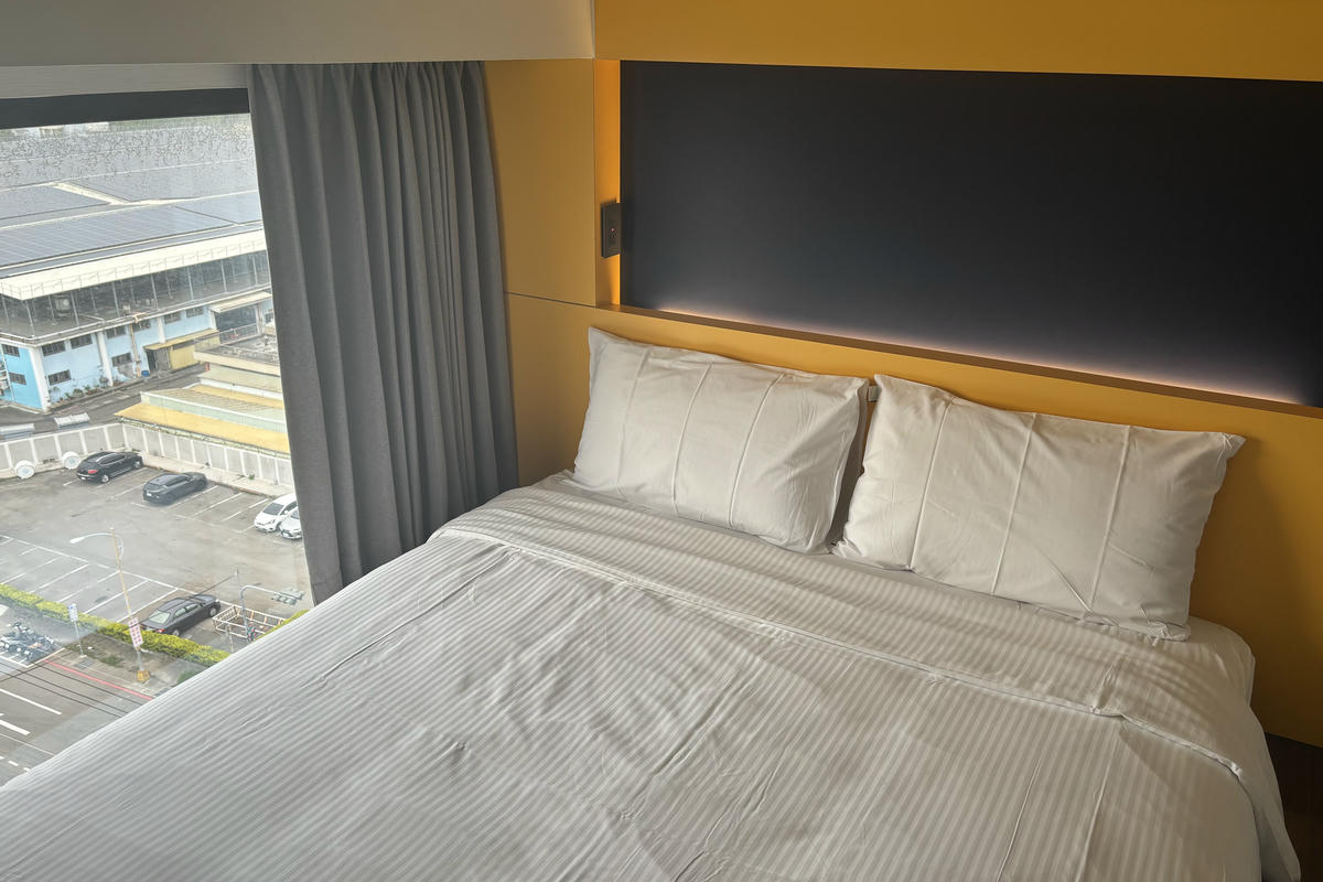台中住宿｜探索私旅 Explore Hotel：住進航空主題設計旅店！