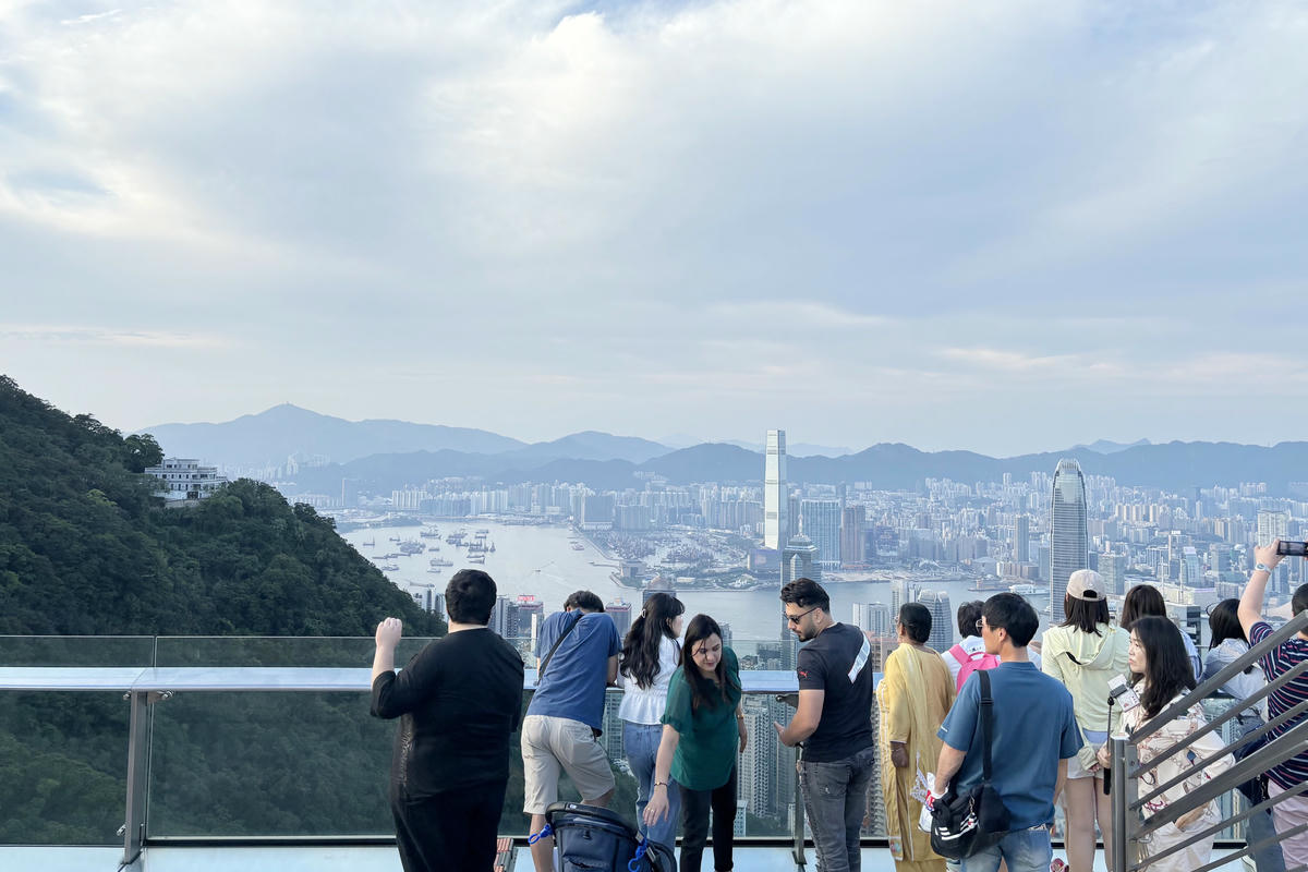 香港景點|凌霄閣摩天台428:登上最高觀景台,俯瞰360度美景 - 第5張圖 香港景點|凌霄閣摩天台428:登上最高觀景台,俯瞰360度美景
