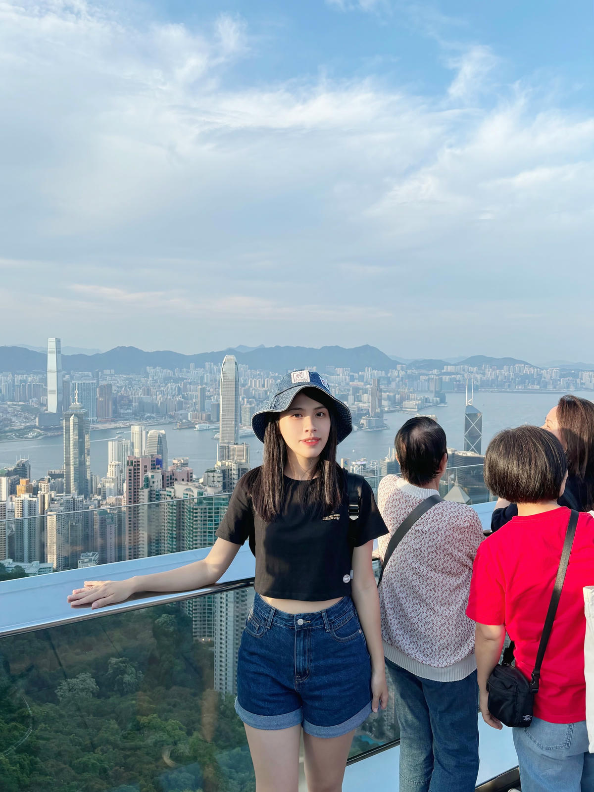 香港景點|凌霄閣摩天台428:登上最高觀景台,俯瞰360度美景 - 第8張圖 香港景點|凌霄閣摩天台428:登上最高觀景台,俯瞰360度美景